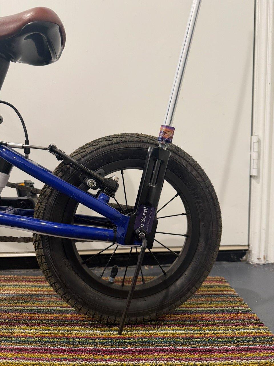 Sliding axle mount into place