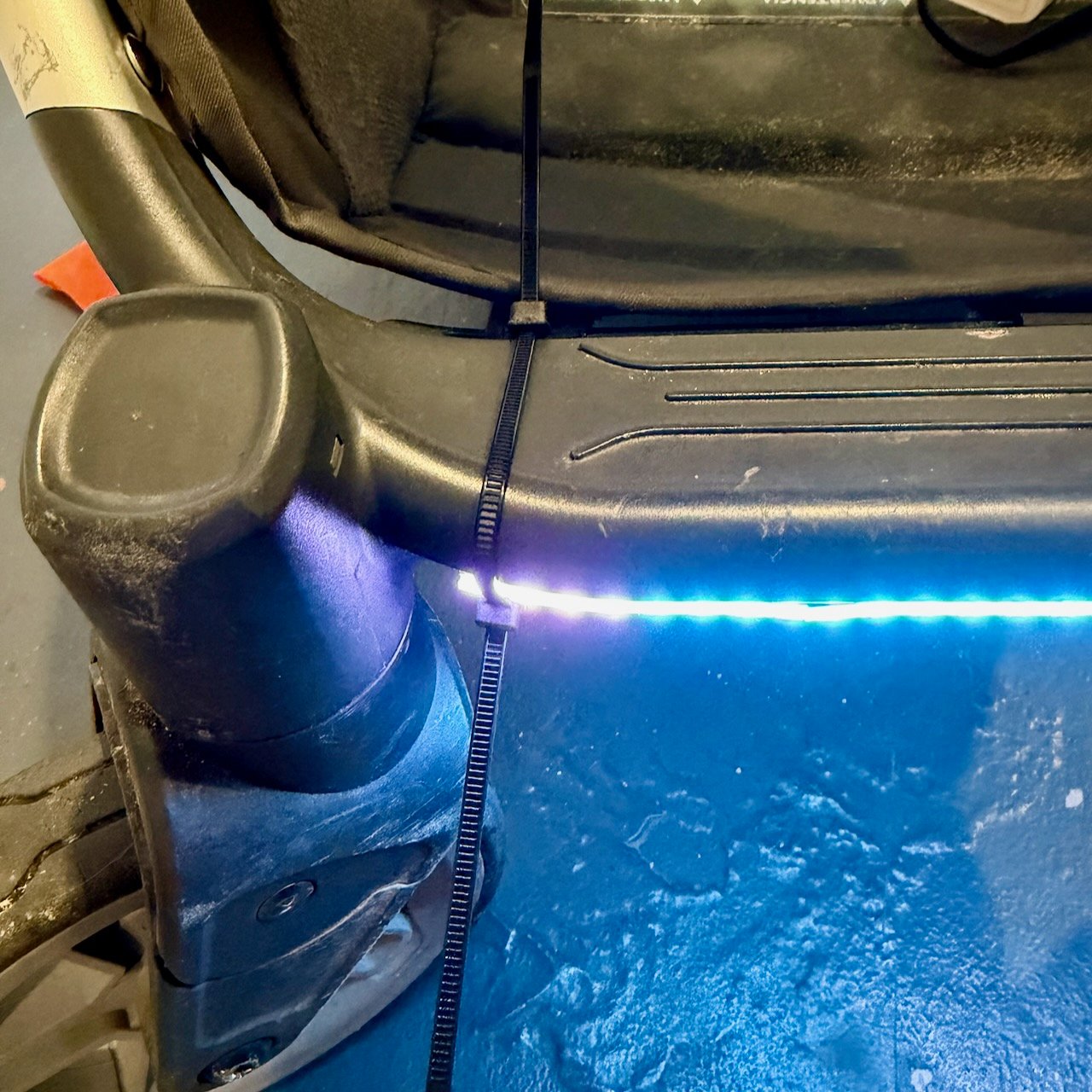 Using two zip ties connected together